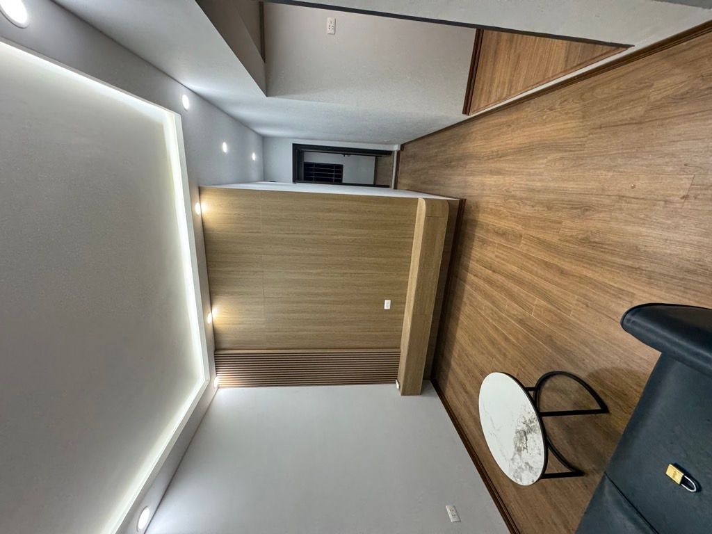 Bán nhà Lương Thế Vinh - diện tích 75m2 1 tầng - Căn hộ tập thể đẹp, giá 3,8 tỷ