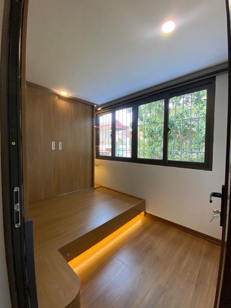 Bán nhà Lương Thế Vinh - diện tích 75m2 1 tầng - Căn hộ tập thể đẹp, giá 3,8 tỷ