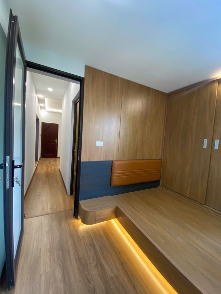 Bán nhà Lương Thế Vinh - diện tích 75m2 1 tầng - Căn hộ tập thể đẹp, giá 3,8 tỷ