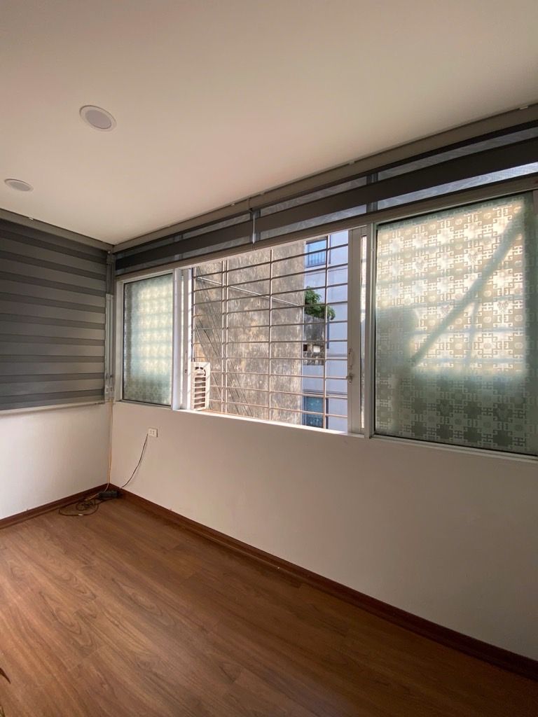 Bán nhà Lương Thế Vinh - diện tích 75m2 1 tầng - Căn hộ tập thể đẹp, giá 3,8 tỷ