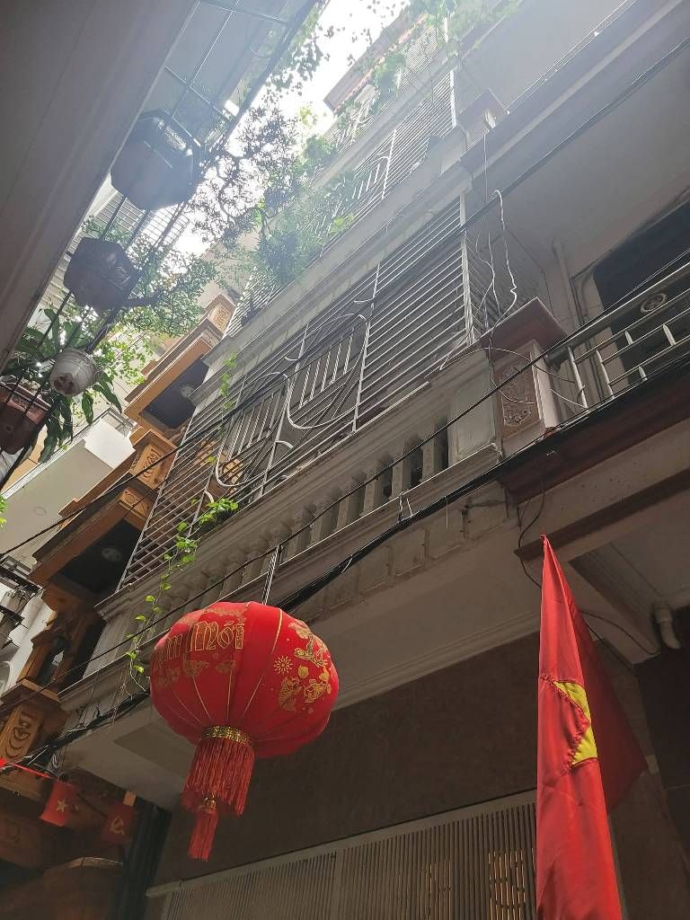 Bán nhà Hoàng Văn Thái - diện tích 34.2m2 6 tầng - Ô TÔ ĐỖ CỬA - giá 12,6 tỷ