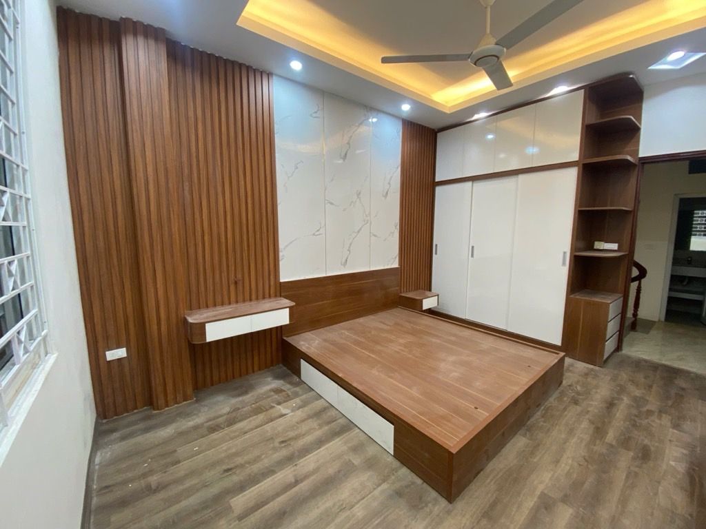 Bán nhà Giáp Nhị - diện tích 33m2 5 tầng - Cực phẩm 5 tầng full nội thất - giá 7,98 tỷ