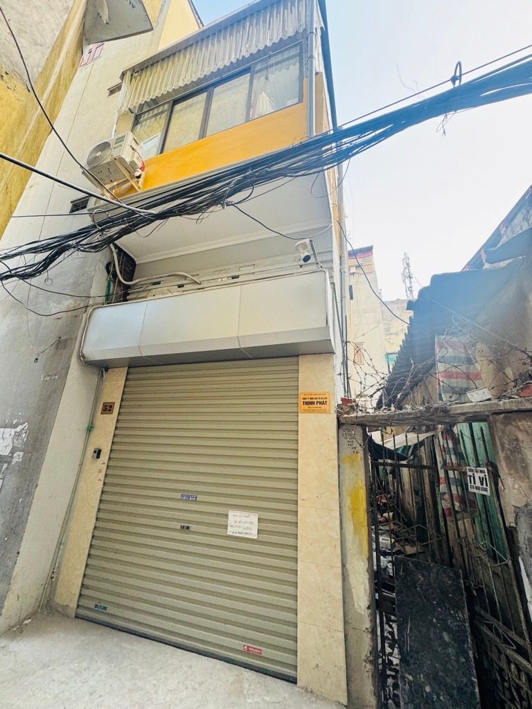 Bán nhà Minh Khai - diện tích 21.1m2 2 tầng - Ngõ thông thoáng sáng - giá 8 tỷ