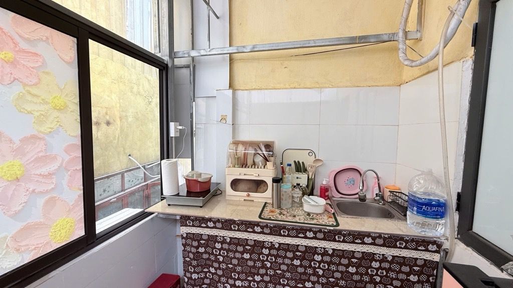 Bán nhà Minh Khai - diện tích 21.1m2 2 tầng - Ngõ thông thoáng sáng - giá 8 tỷ