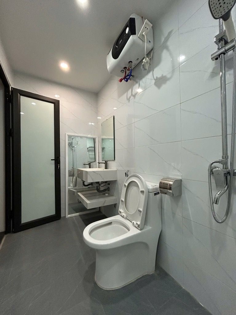 Bán nhà Vĩnh Hưng - diện tích 30m2 5 tầng - Cách ô tô tránh 30m - giá 7,58 tỷ