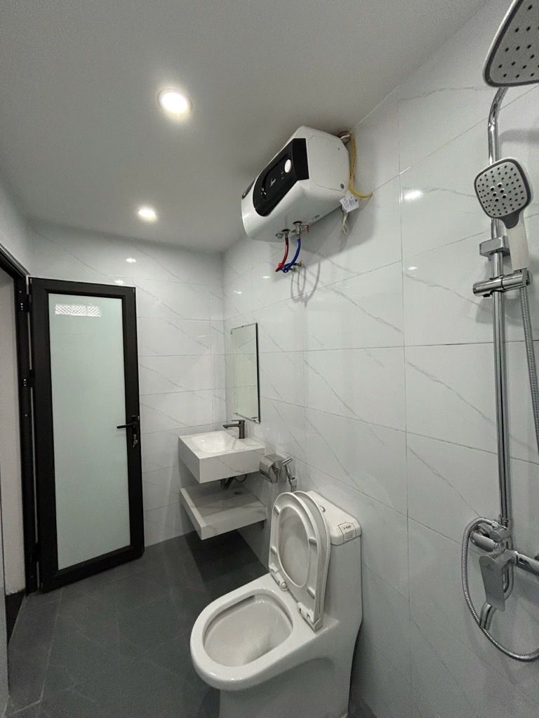 Bán nhà Vĩnh Hưng - diện tích 30m2 5 tầng - Cách ô tô tránh 30m - giá 7,58 tỷ