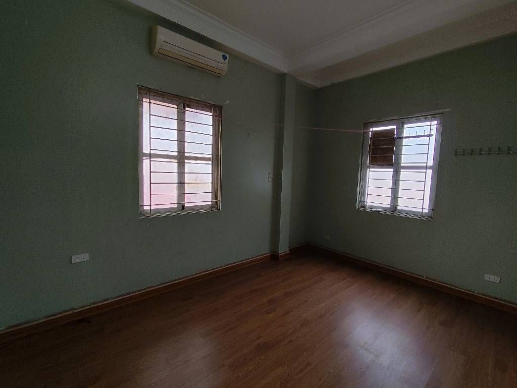 Bán nhà Minh Khai - diện tích 62.7m2 5 tầng - Lô góc - giá 13,9 tỷ