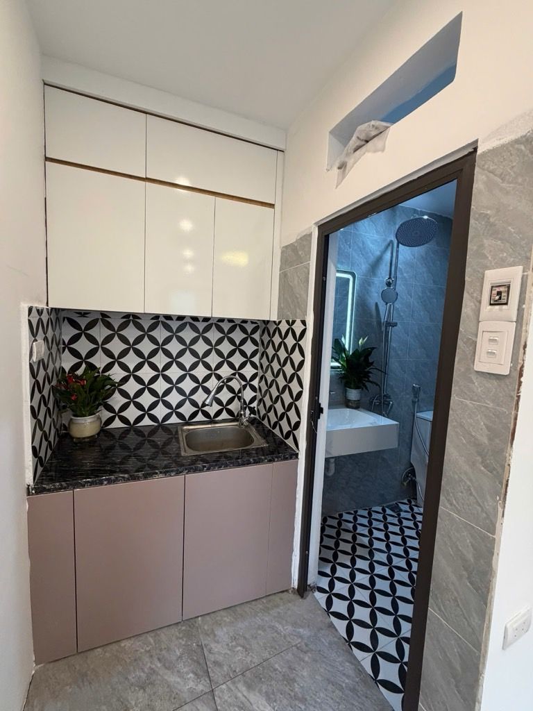 Bán nhà Lĩnh Nam - diện tích 20m2 2 tầng - Nhà đẹp - giá 1,55 tỷ