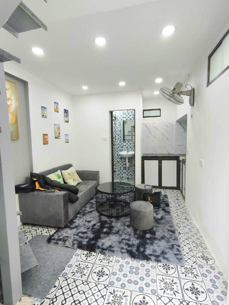 Bán nhà Lương Thế Vinh - diện tích 14m2 2 tầng - ô tô đỗ cửa - giá 1,48 tỷ