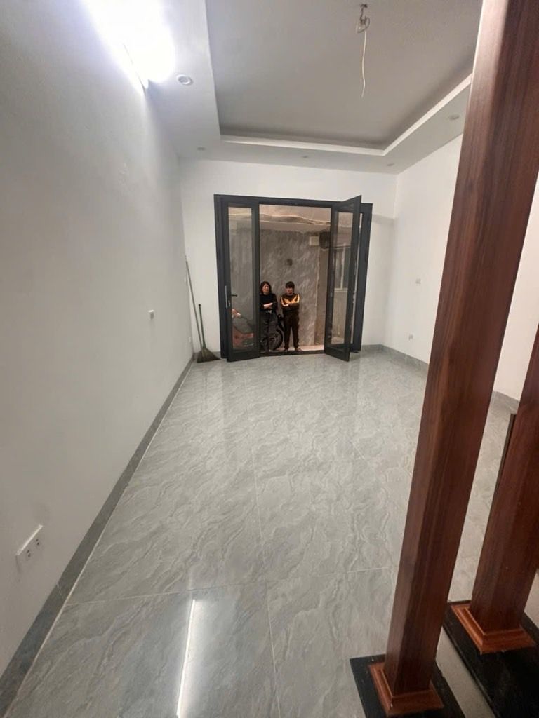 Bán nhà Bùi Xương Trạch - diện tích 38m2 3 tầng - Nhà đẹp, ba gác đua - giá 4,15 tỷ