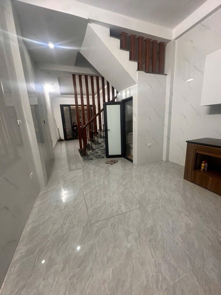 Bán nhà Bùi Xương Trạch - diện tích 38m2 3 tầng - Nhà đẹp, ba gác đua - giá 4,15 tỷ