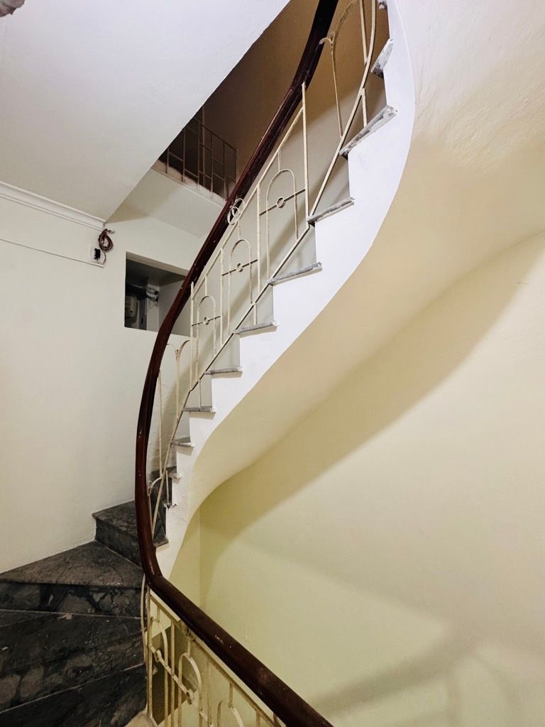 Bán nhà Vĩnh Hưng - diện tích 25.2m2 4 tầng - Ô TÔ ĐỖ CỔNG - giá 6,5 tỷ