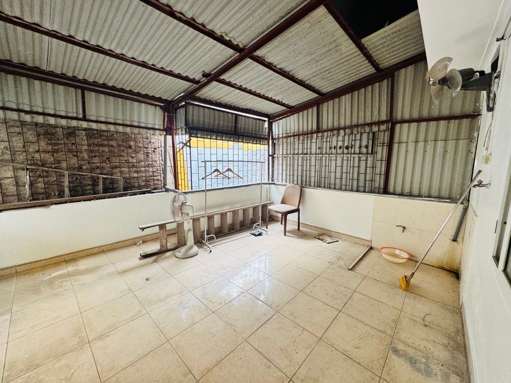 Bán nhà Vĩnh Hưng - diện tích 25.2m2 4 tầng - Ô TÔ ĐỖ CỔNG - giá 6,5 tỷ