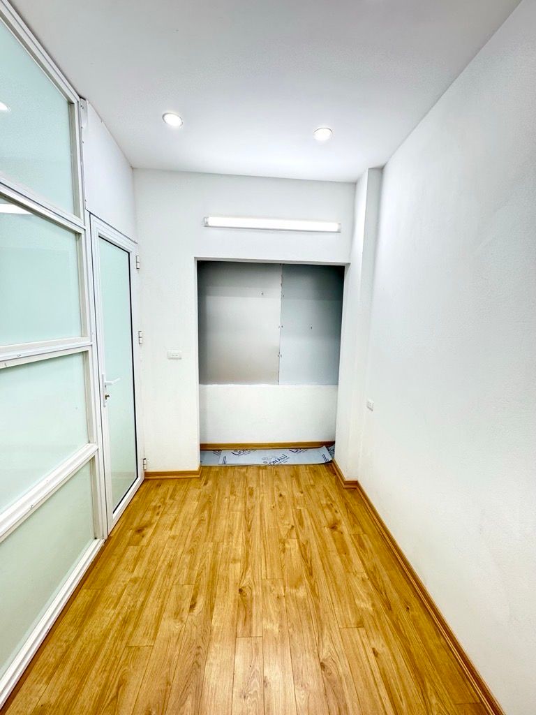 Bán nhà ngõ chợ khâm thiên - diện tích 15m2 5 tầng - 3 ngủ đủ công năng - giá 3,5 tỷ