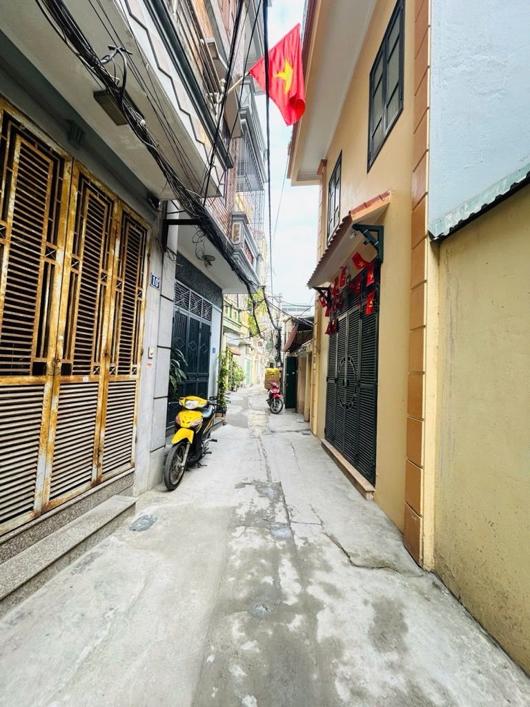 Bán nhà Nam Dư - diện tích 30m2 5 tầng - gần ô tô - giá 6,95 tỷ