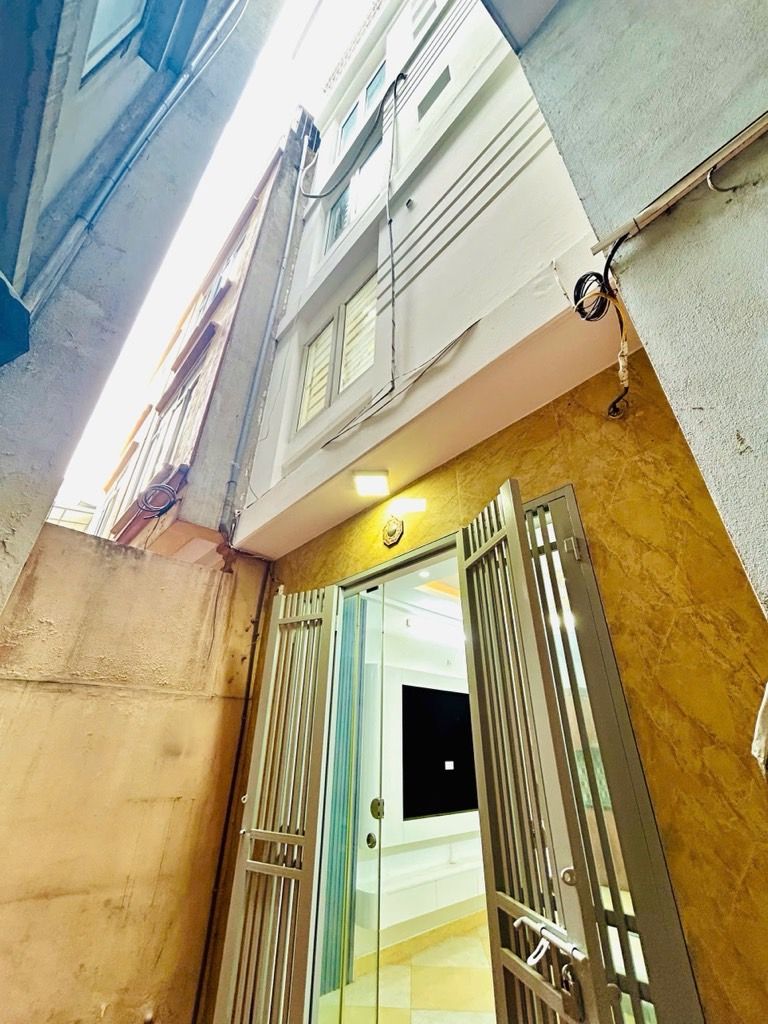 Bán nhà Nam Dư - diện tích 30m2 5 tầng - gần ô tô - giá 6,95 tỷ