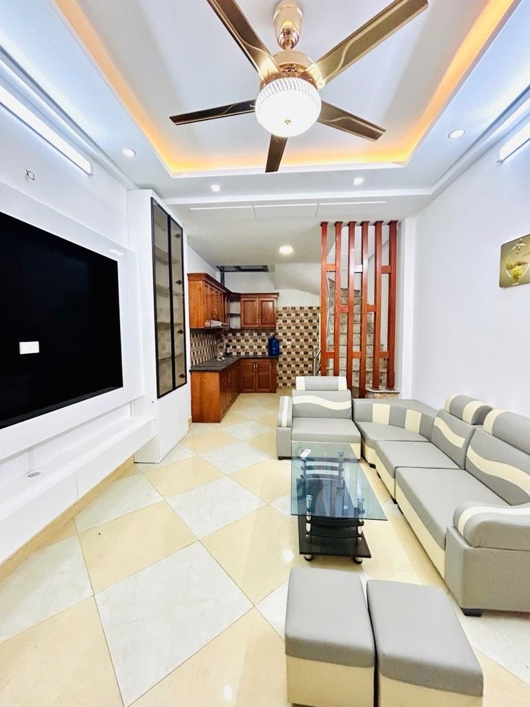 Bán nhà Nam Dư - diện tích 30m2 5 tầng - gần ô tô - giá 6,95 tỷ