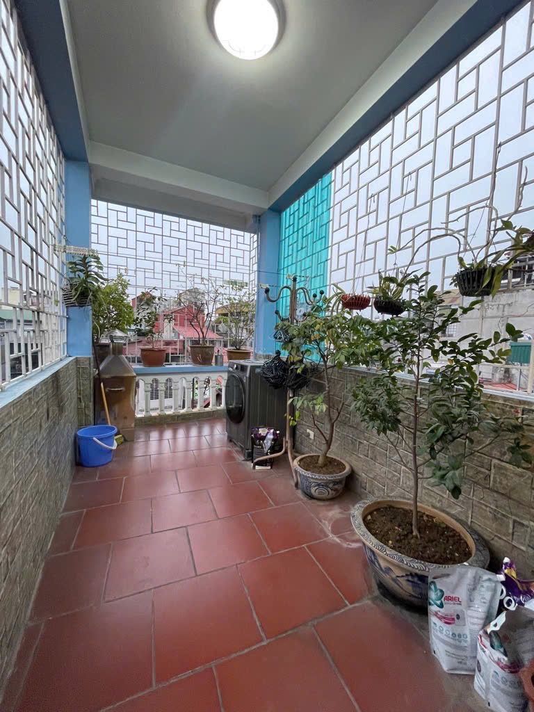 Bán nhà Lương Sử A - diện tích 31m2 5 tầng - Nhà đẹp hiếm có - giá 7,9 tỷ