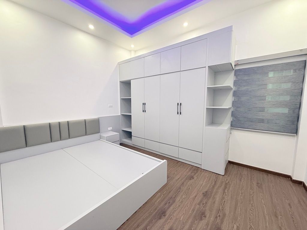 Bán nhà Ngũ Nhạc - diện tích 48m2 5 tầng - Nhà đẹp ở ngay - giá 10,8 tỷ