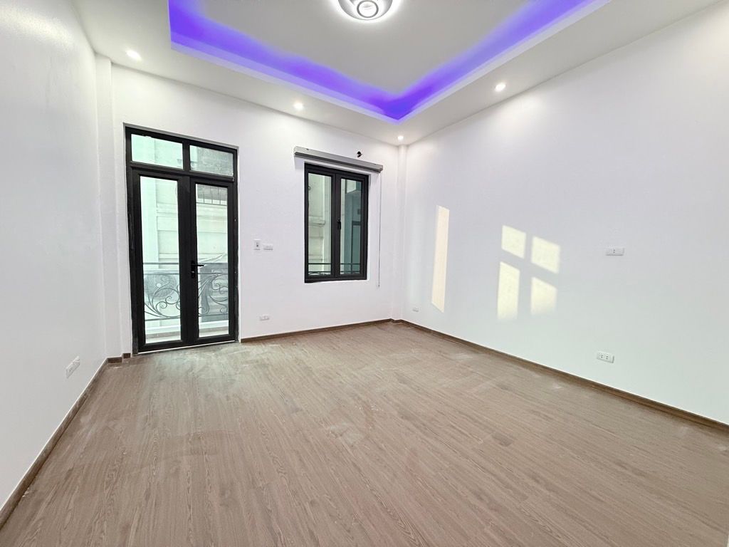 Bán nhà Ngũ Nhạc - diện tích 48m2 5 tầng - Nhà đẹp ở ngay - giá 10,8 tỷ