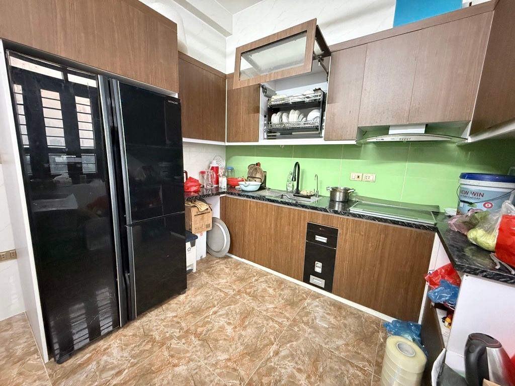 Bán nhà Thanh Lân - diện tích 50m2 6 tầng - Nhà đẹp ở ngay, thang máy - giá 11,7 tỷ