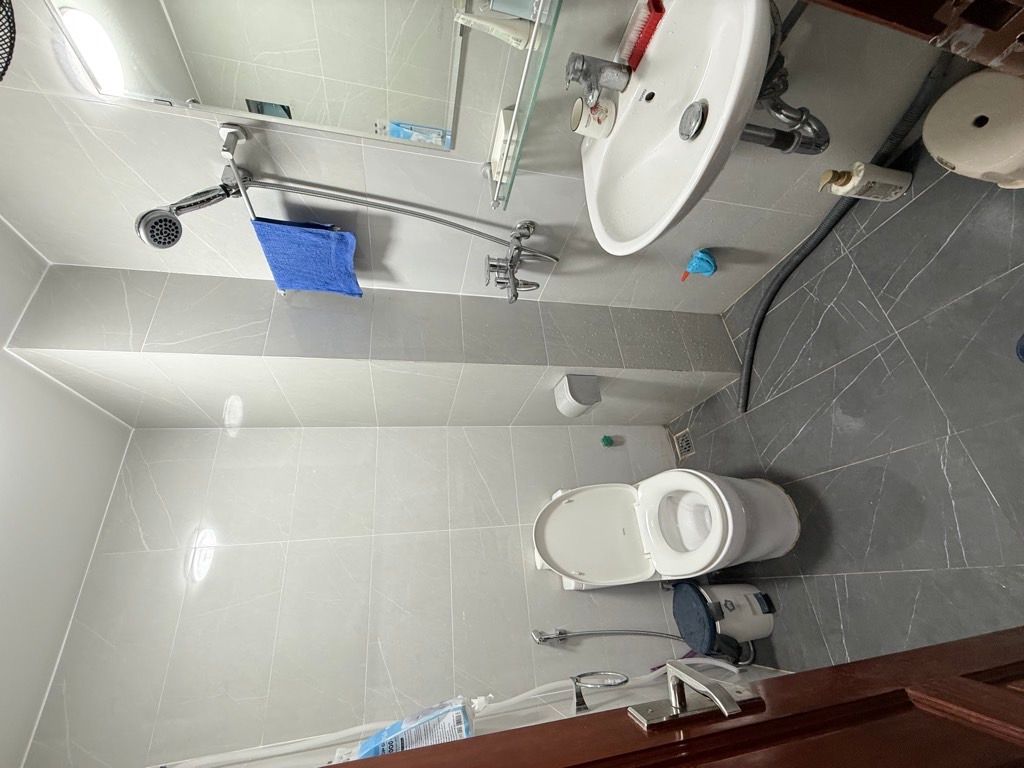 Bán nhà Thanh Lân - diện tích 50m2 6 tầng - Nhà đẹp ở ngay, thang máy - giá 11,7 tỷ