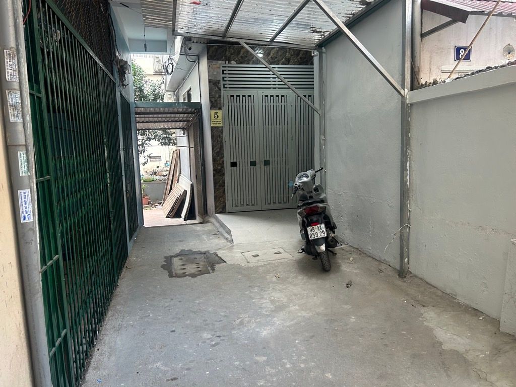 Bán nhà Trường Chinh - diện tích 76.5m2 7 tầng - GẦN CÁC TRƯỜNG ĐẠI HỌC LỚN - giá 16,9 tỷ