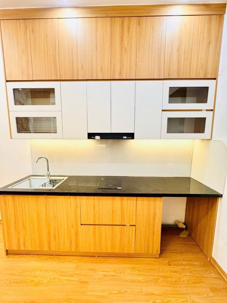 Bán nhà Đại Cồ Việt - diện tích 50m2 2 tầng - Ô TÔ ĐỖ CỬA - giá 3,6 tỷ