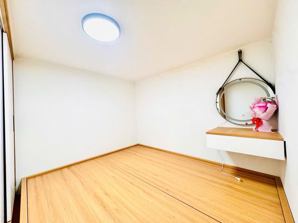 Bán nhà Đại Cồ Việt - diện tích 50m2 2 tầng - Ô TÔ ĐỖ CỬA - giá 3,6 tỷ