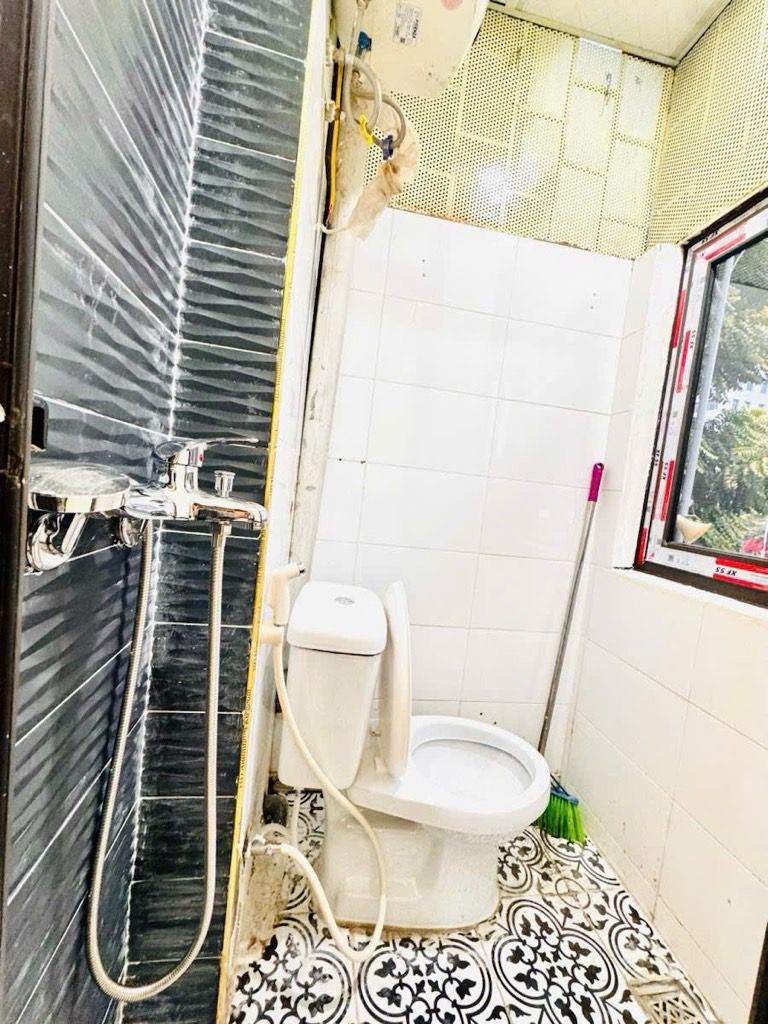 Bán nhà Đại Cồ Việt - diện tích 50m2 2 tầng - Ô TÔ ĐỖ CỬA - giá 3,6 tỷ