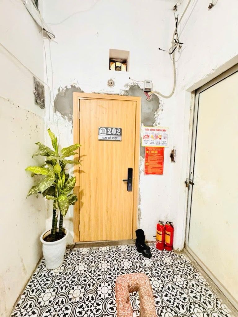 Bán nhà Đại Cồ Việt - diện tích 50m2 2 tầng - Ô TÔ ĐỖ CỬA - giá 3,6 tỷ