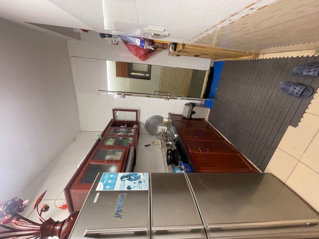 Bán nhà Nguyễn Công Trứ - diện tích 40,6m2 1 tầng - Ô tô con đỗ cửa - giá 4,5 tỷ