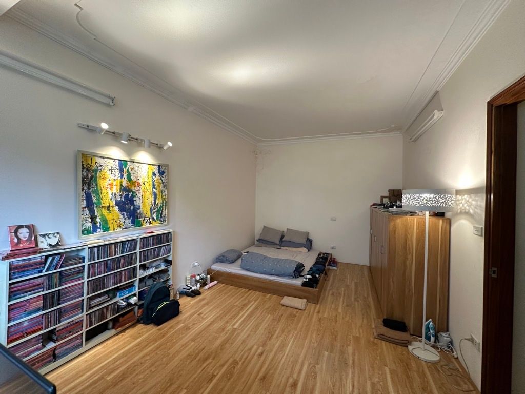 Bán nhà Đê La Thành - diện tích 36.6m2 4 tầng - Mặt tiền rộng đẹp - giá 8,6 tỷ