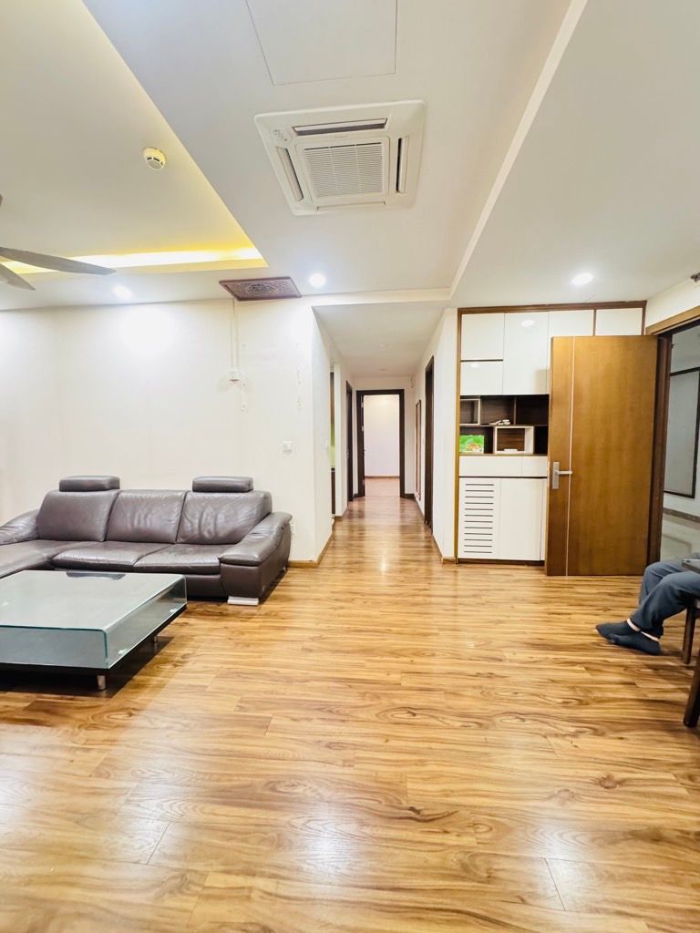 Bán nhà Lê Văn Lương - diện tích 102m2 11 tầng - Căn hộ chung cư 3 ngủ cao cấp - giá 13,3 tỷ