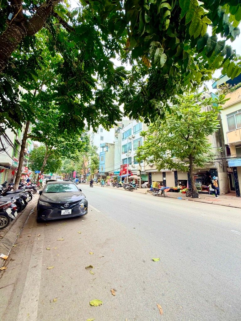 Bán nhà Dương Văn Bé - diện tích 36m2 5 tầng - thang máy, nở hậu - giá 11,4 tỷ