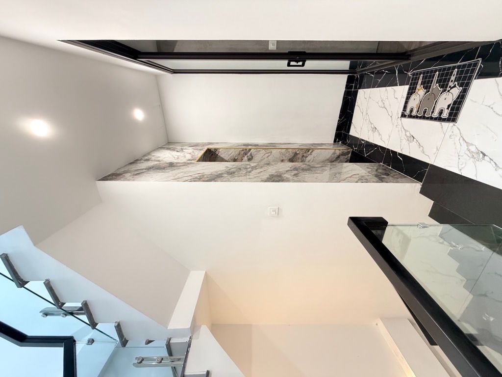 Bán nhà Dương Văn Bé - diện tích 36m2 5 tầng - thang máy, nở hậu - giá 11,4 tỷ