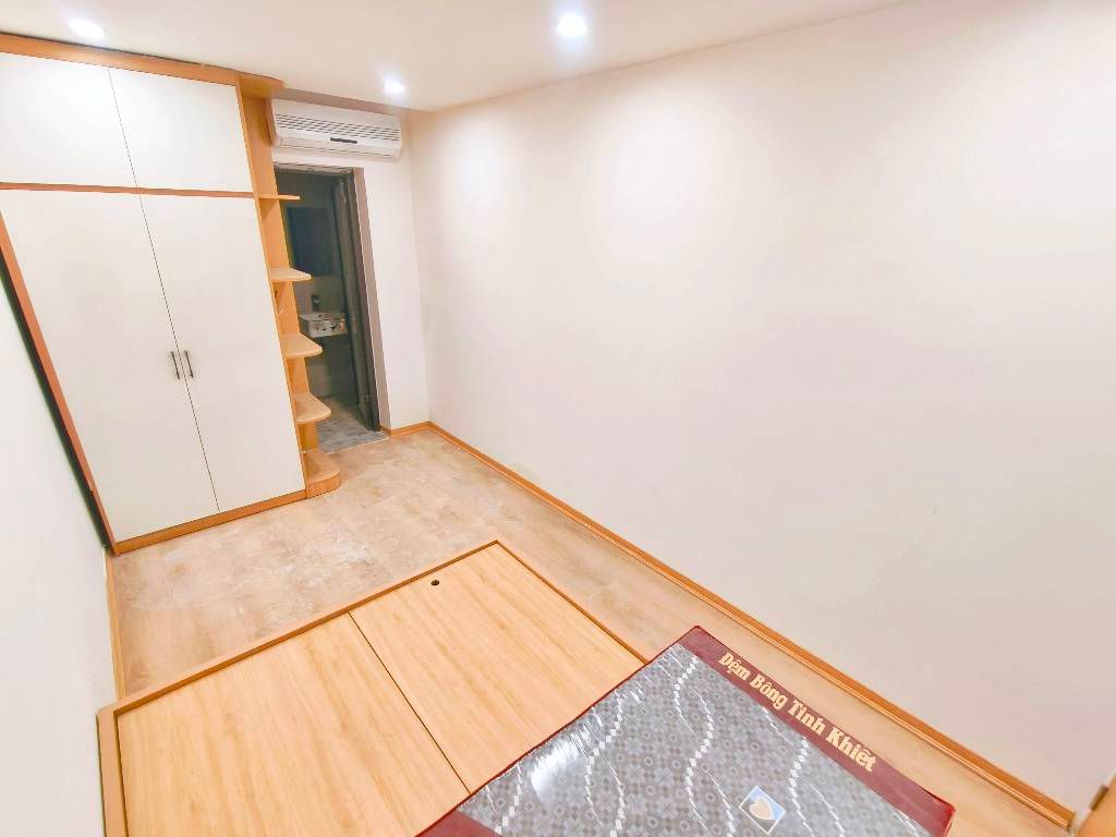 Bán nhà Giải Phóng - diện tích 80m2 1 tầng - Lô góc - giá 4,66 tỷ