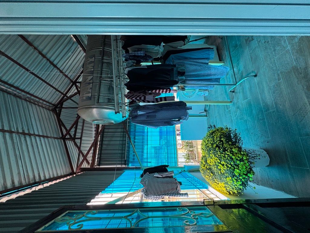 Bán nhà Vũ Hữu - diện tích 35.8m2 4 tầng - 2 mặt thoáng - giá 15,5 tỷ