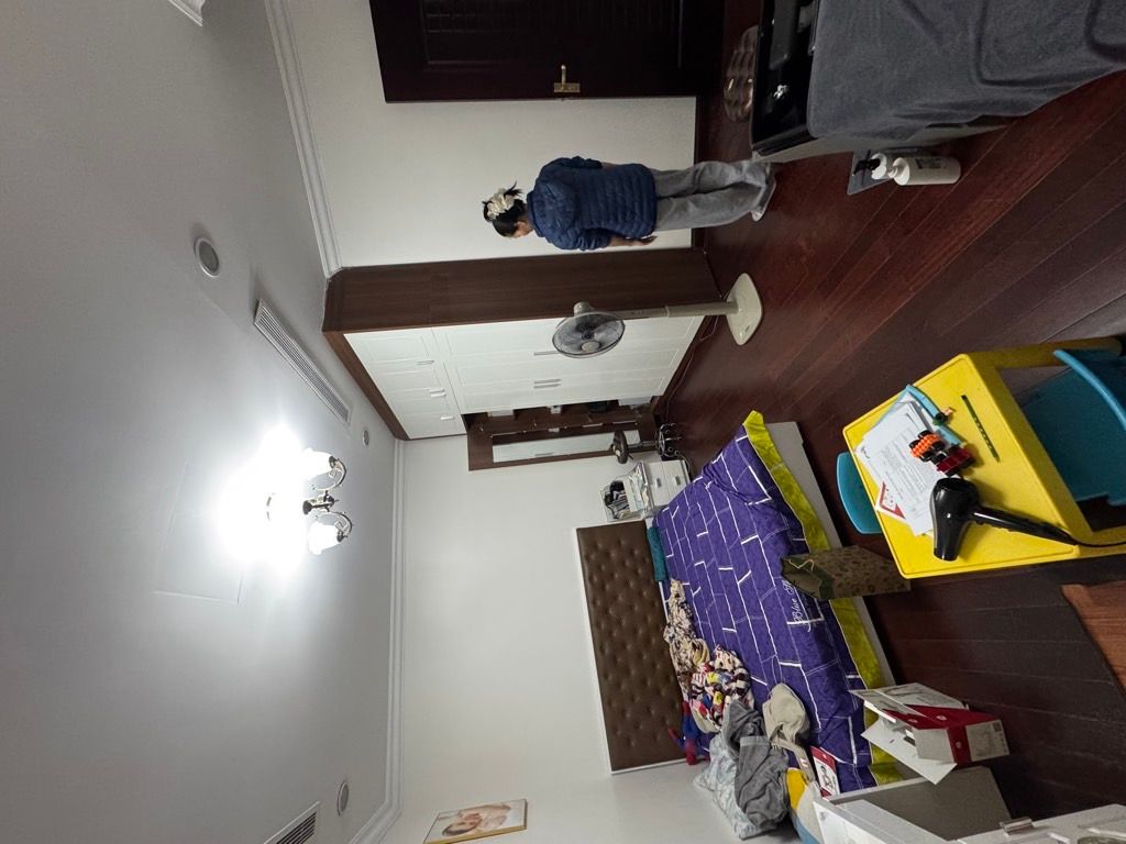 Bán nhà Nguyễn Trãi - diện tích 143.6m2 1 tầng - Căn hộ cao cấp Royal - giá 18 tỷ