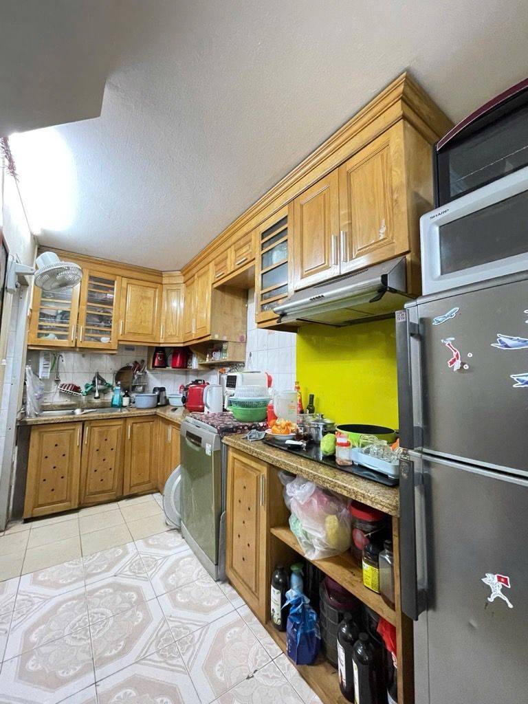 Bán nhà Lê Thanh Nghị - diện tích 22,3m2 5 tầng - Ngõ thông, ô tô tránh - giá 8,6 tỷ