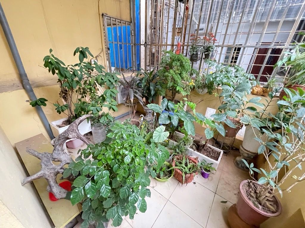 Bán nhà Lê Thanh Nghị - diện tích 22,3m2 5 tầng - Ngõ thông, ô tô tránh - giá 8,6 tỷ