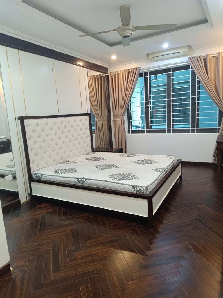 Bán nhà Ngõ Chợ Khâm Thiên - diện tích 47.5m2 4 tầng - Nhà dân xây chắc chắn - giá 11,8 tỷ