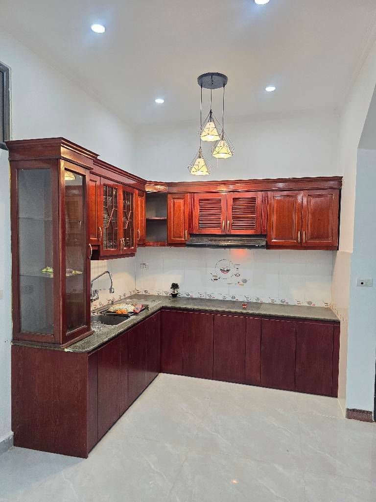 Bán nhà Ngõ An Sơn - diện tích 40m2 5 tầng - Lô góc 3 thoáng - giá 10,6 tỷ