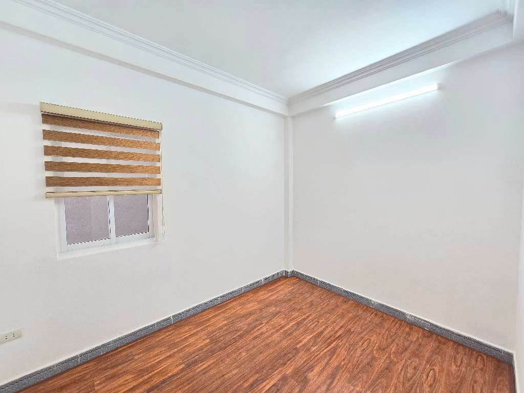 Bán nhà Ngõ An Sơn - diện tích 40m2 5 tầng - Lô góc 3 thoáng - giá 10,6 tỷ