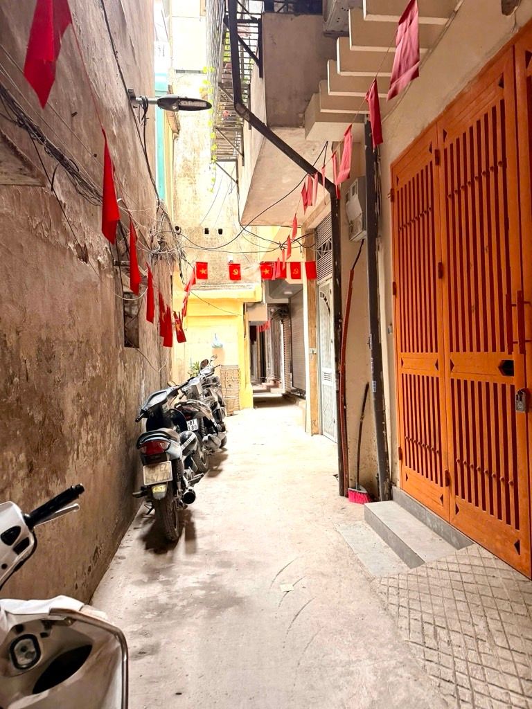 Bán nhà Nguyễn Như Đổ - diện tích 13m2 5 tầng - Cực hiếm - giá 3,9 tỷ