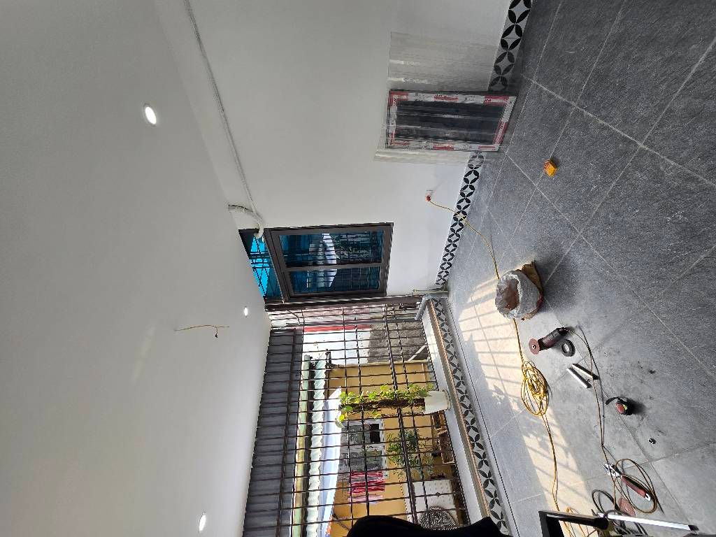 Bán nhà Lĩnh Nam - diện tích 44.2m2 2 tầng - gần ô tô - giá 3,4 tỷ