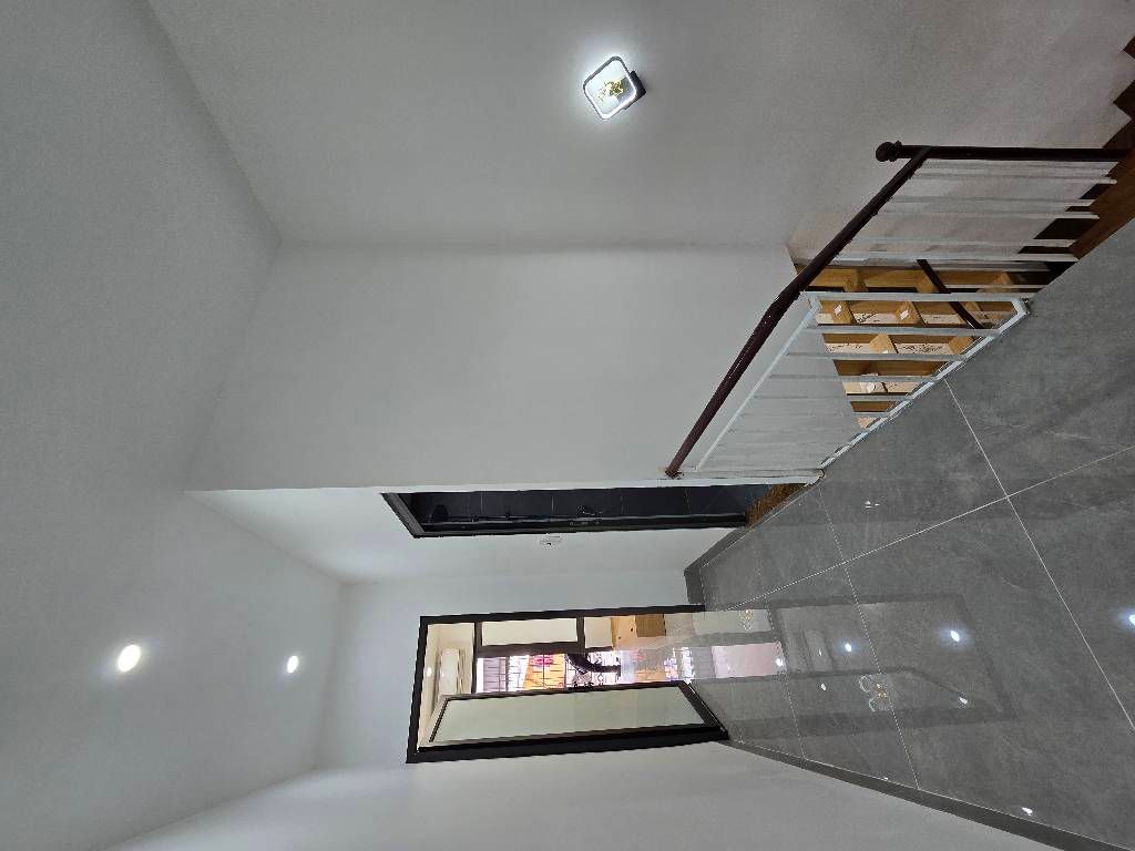 Bán nhà Lĩnh Nam - diện tích 44.2m2 2 tầng - gần ô tô - giá 3,4 tỷ