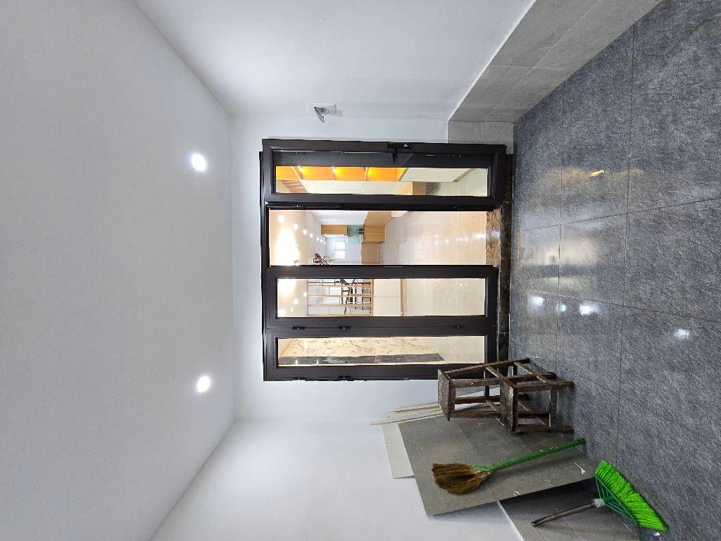 Bán nhà Lĩnh Nam - diện tích 44.2m2 2 tầng - gần ô tô - giá 3,4 tỷ