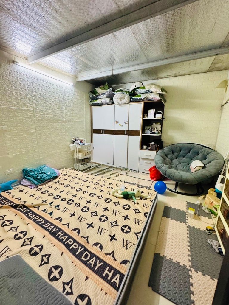 Bán nhà Định Công Hạ - diện tích 39m2 2 tầng - Nhà đẹp hiếm có - giá 1,9 tỷ