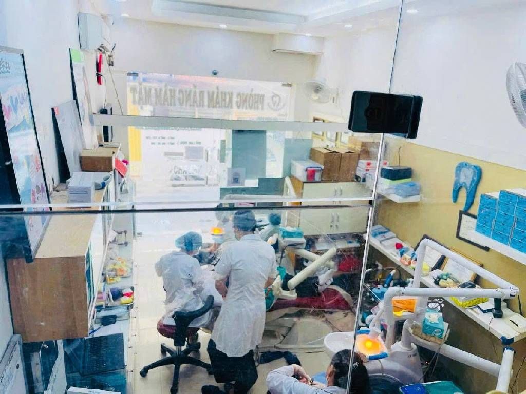 Bán nhà Lương Đình Của - diện tích 26m2 5 tầng - Ngõ ô tô thông ra Kim Liên - giá 9,8 tỷ